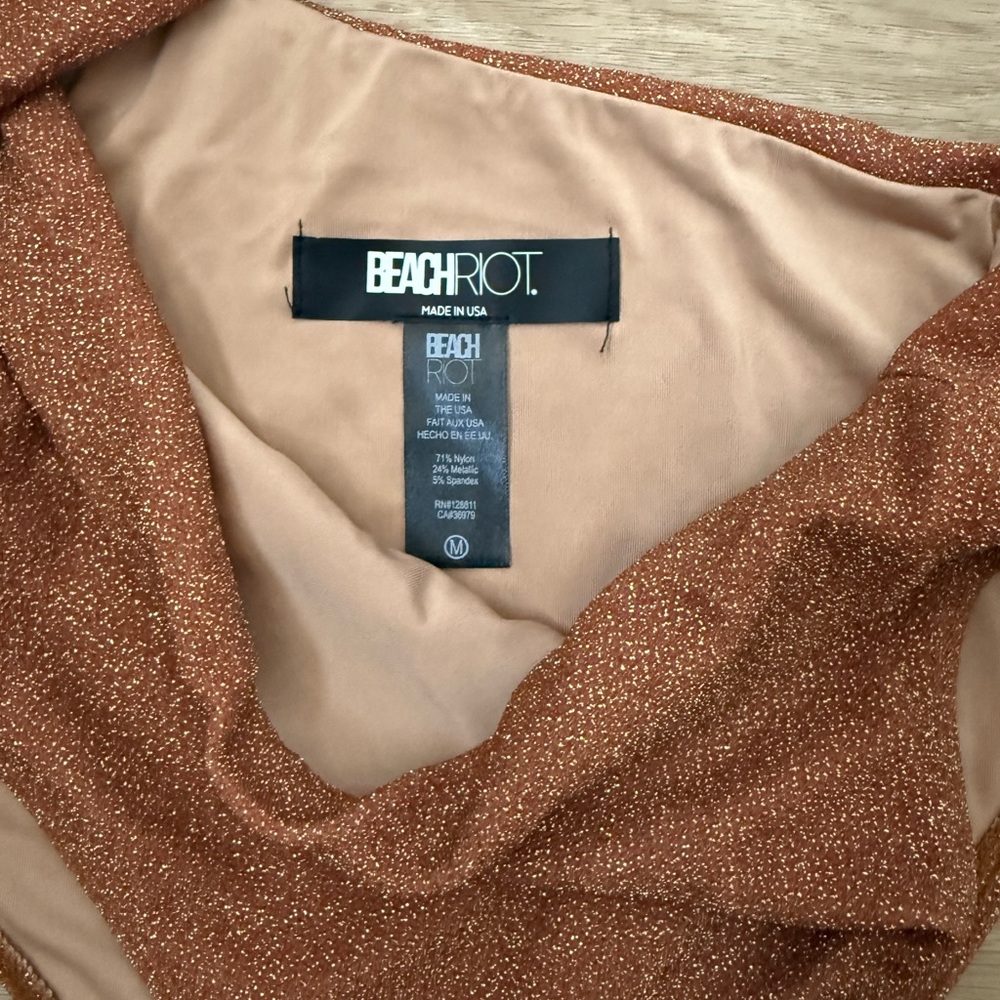 Beach Riot swim - Picture 2 of 2